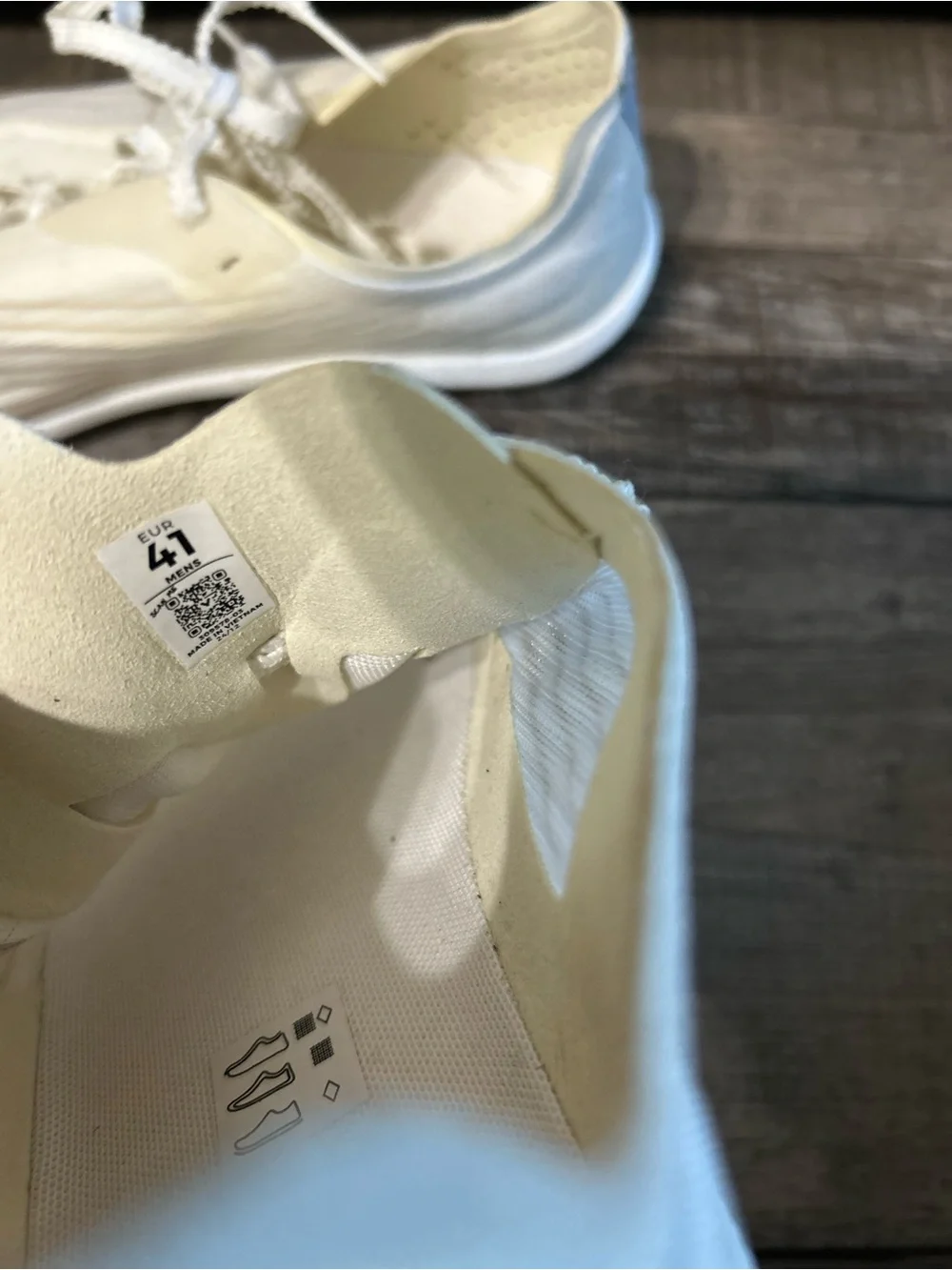 Vivobarefoot Primus Flow sneakers in the Coconut colorway